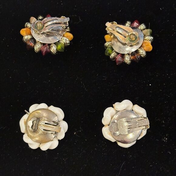 Colorful and White Vintage Clip-On Earrings Set Western Germany - Picture 2 of 4